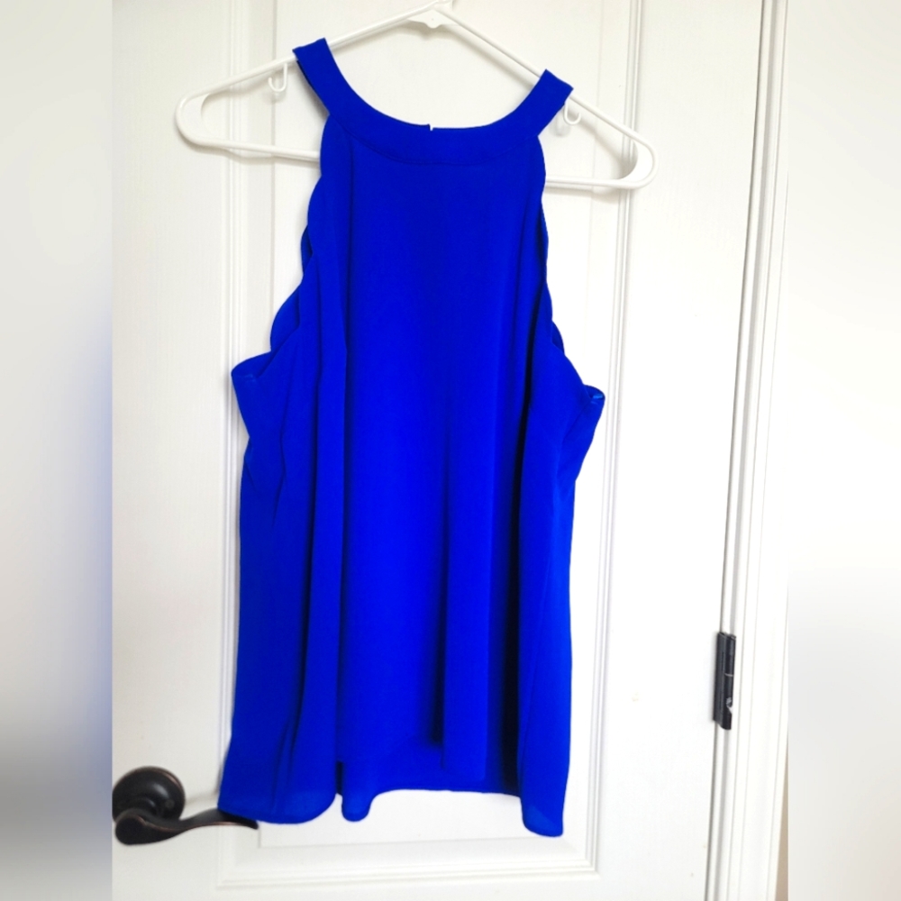 Monteau Sleevless Top w/ Scallop Detail | Size Med | NWOT